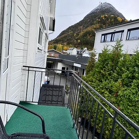 Utsikten Dronninga Leilighet *