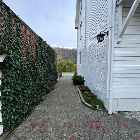 Utsikten Dronninga * Andalsnes