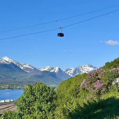 アパート Utsikten Dronninga Åndalsnes