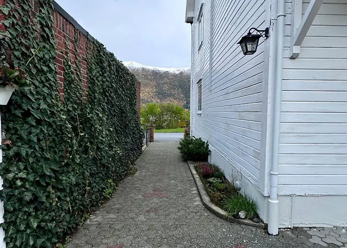 Utsikten Dronninga * Åndalsnes