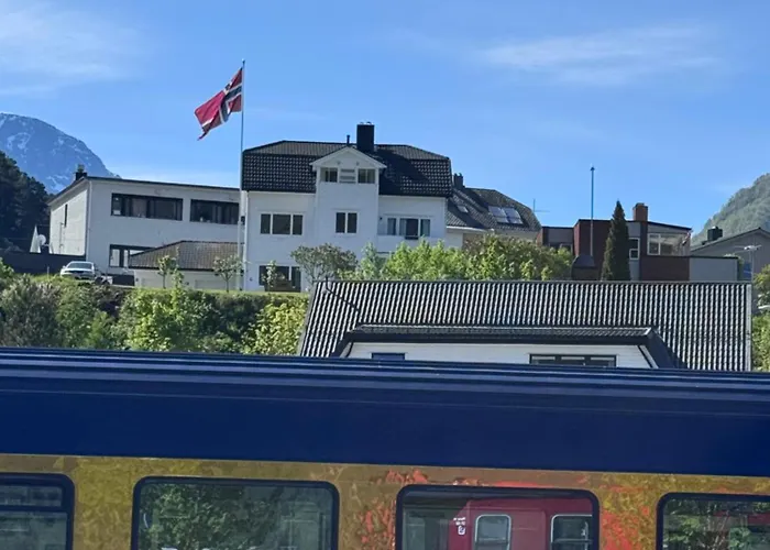 Utsikten Dronninga Appartement Åndalsnes