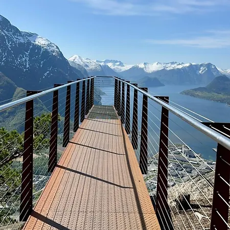 Utsikten Dronninga